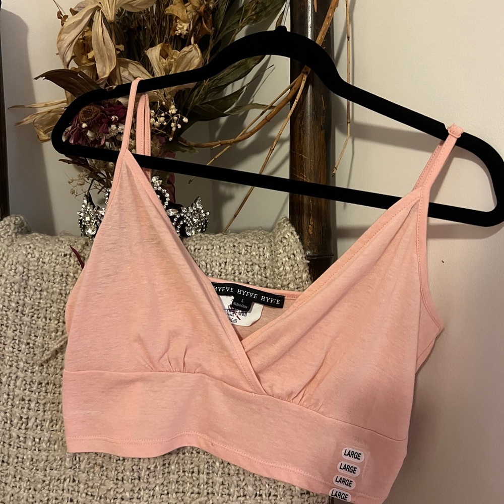 Crop top, new with tags!
